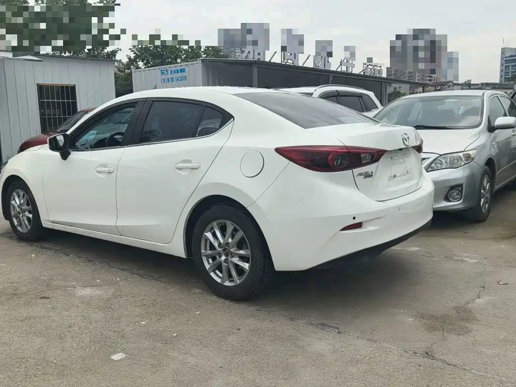 Mazda 3 Axela — миниатюра 4