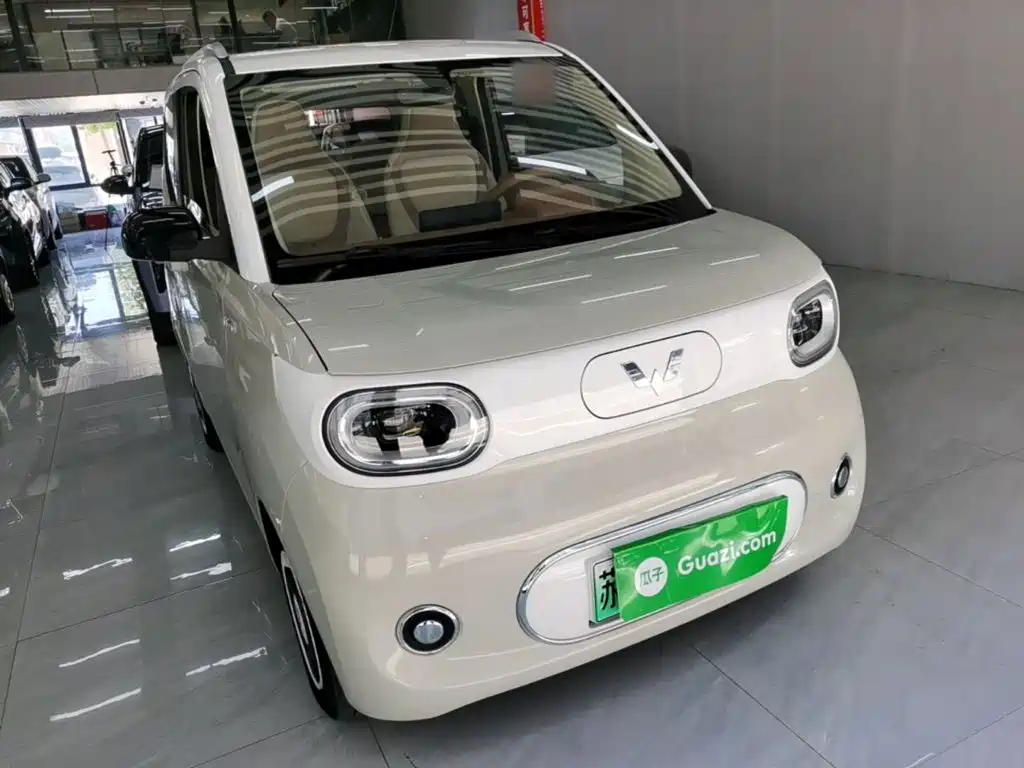 Wuling MINIEV — миниатюра 4