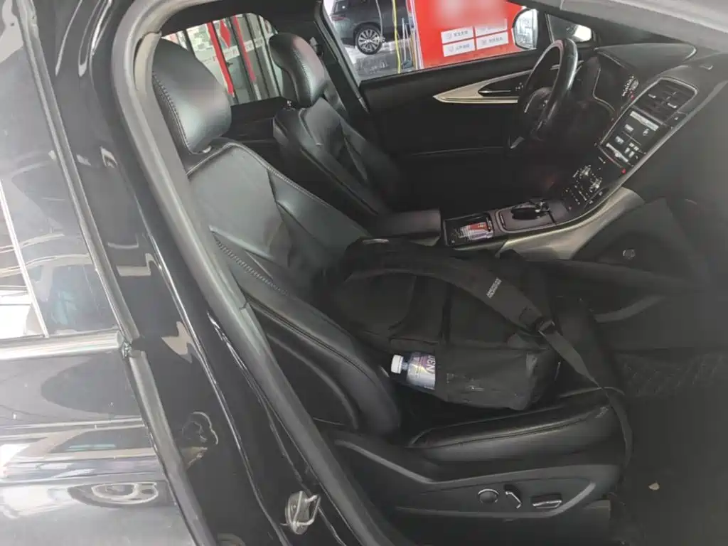 Lincoln MKX — миниатюра 25