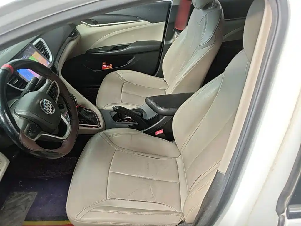 Buick Excelle — миниатюра 15