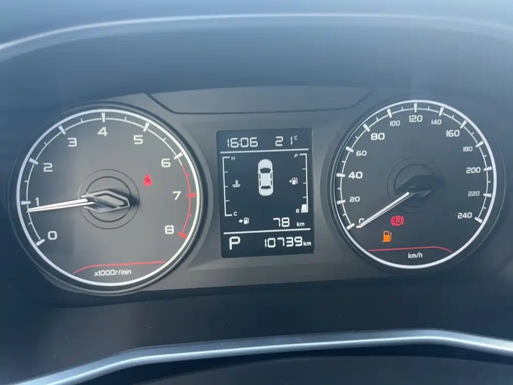 Geely Binyue — миниатюра 4