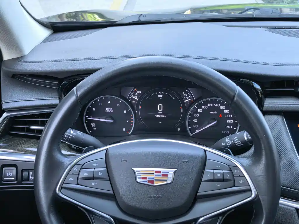 Cadillac XT5 — миниатюра 18