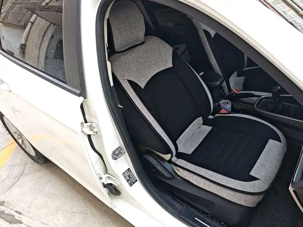 Ford Escort — миниатюра 25