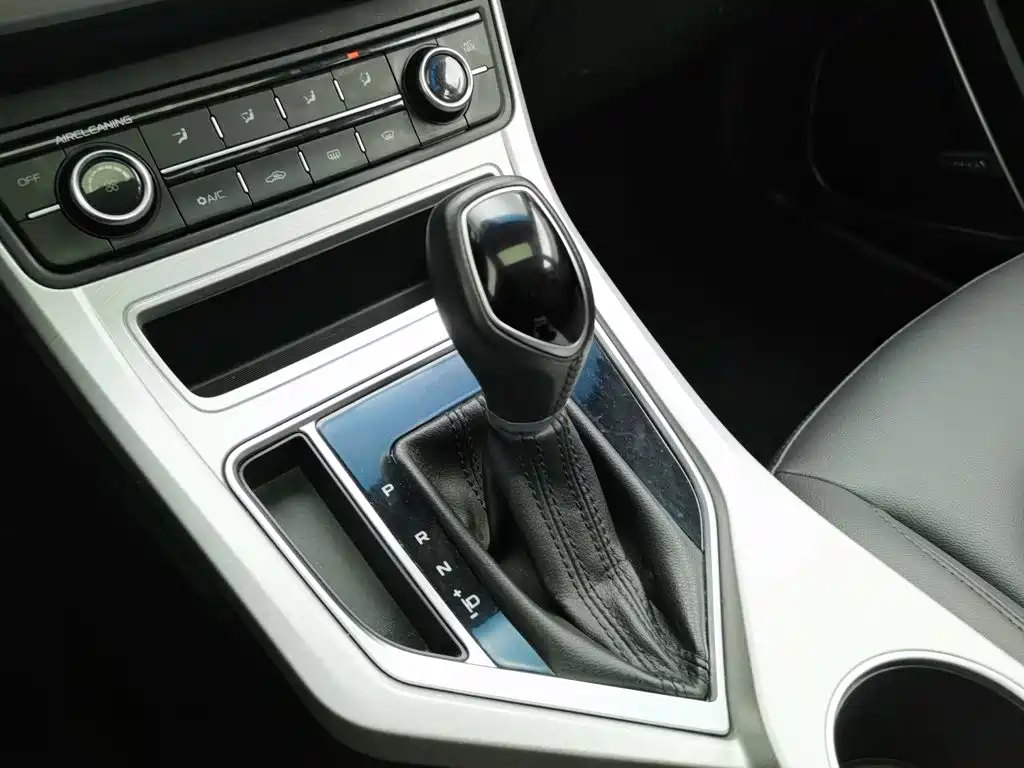 Geely Vision — миниатюра 13