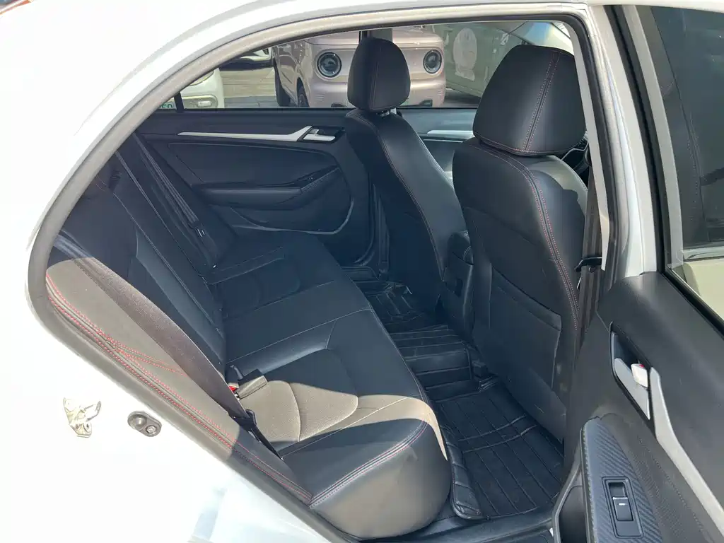 Geely Vision — миниатюра 11