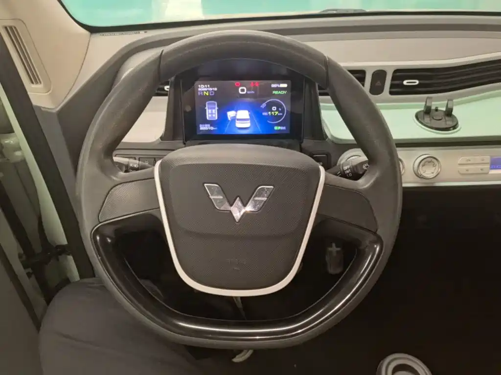 Wuling MINIEV — миниатюра 11