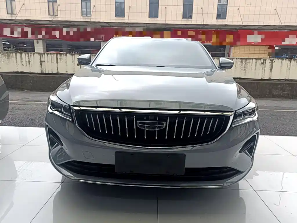 Geely Emgrand — миниатюра 3