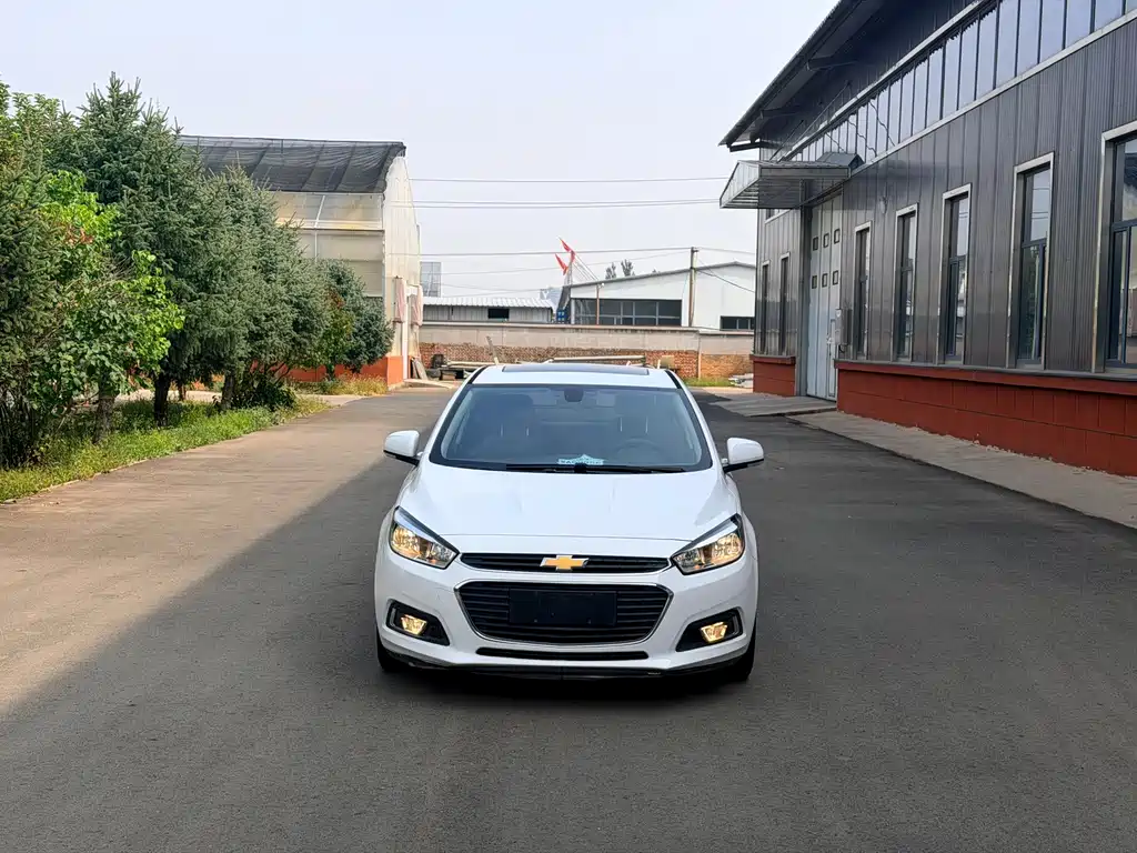 Chevrolet Cruze — миниатюра 2