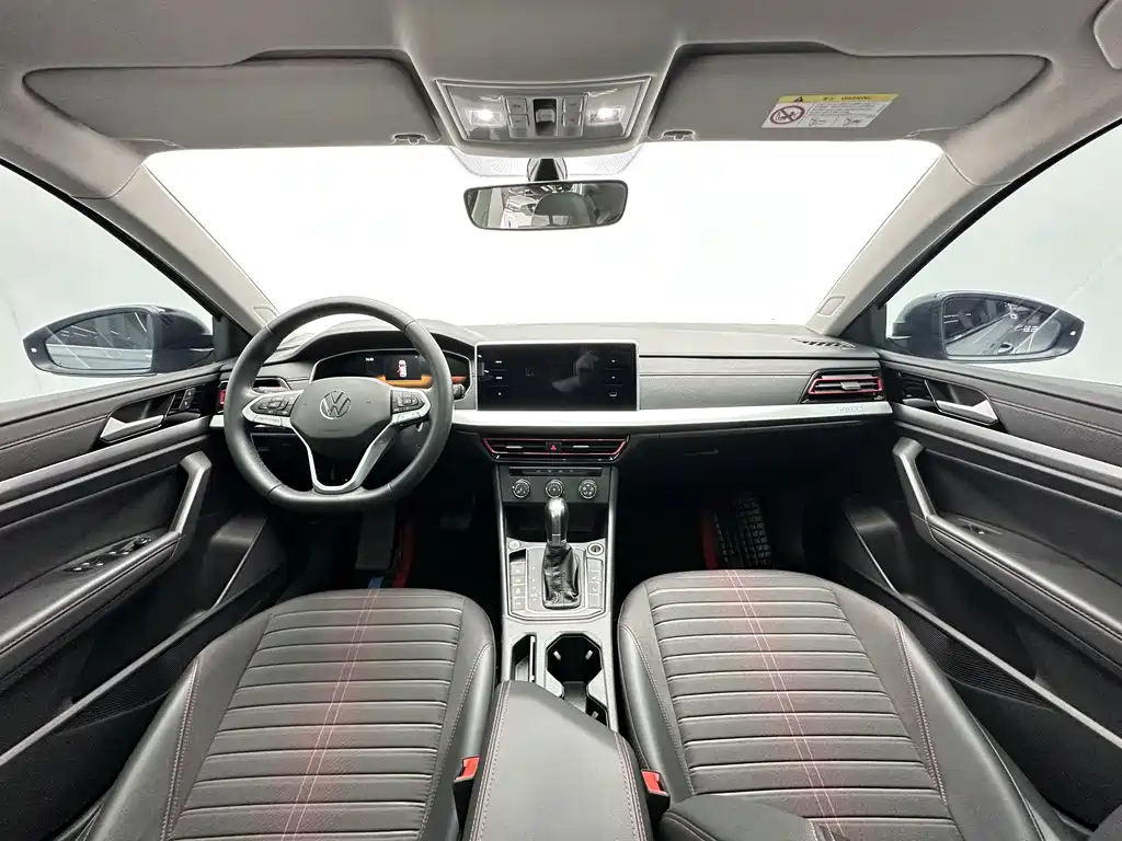 Volkswagen Lavida — миниатюра 6
