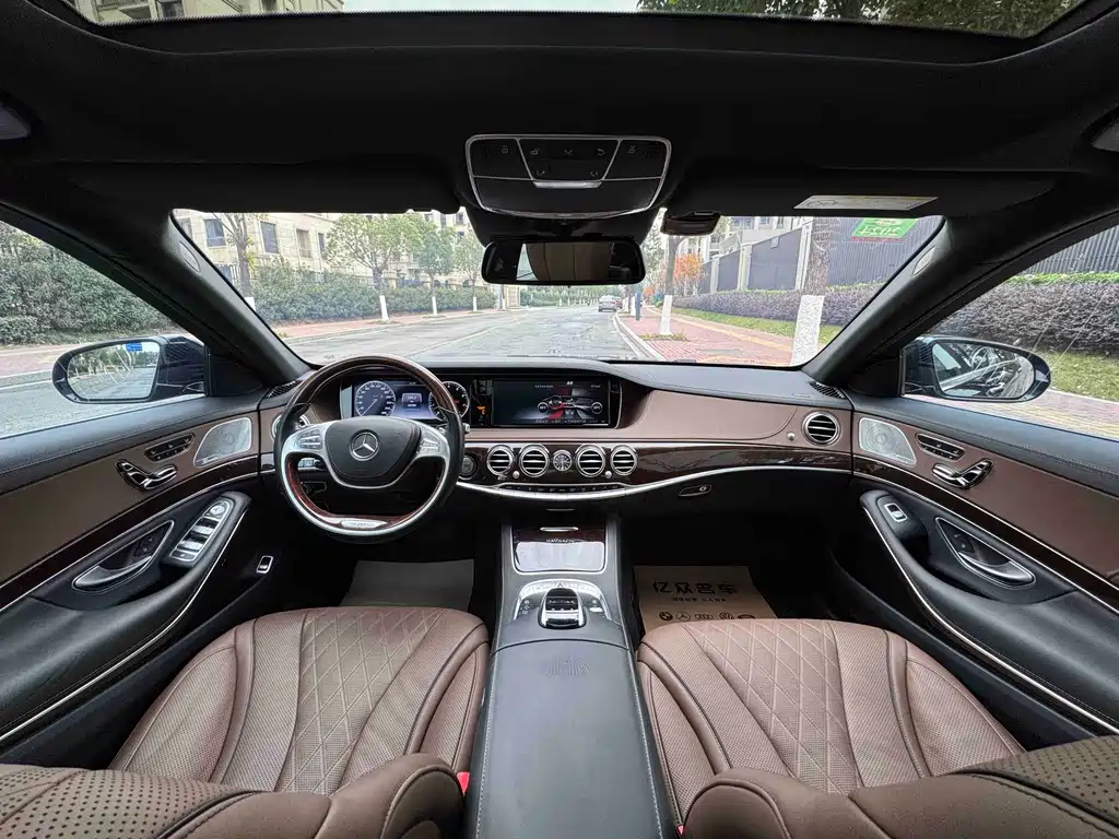 Mercedes-Benz Maybach S-Class S 400 4MATIC, фото 11