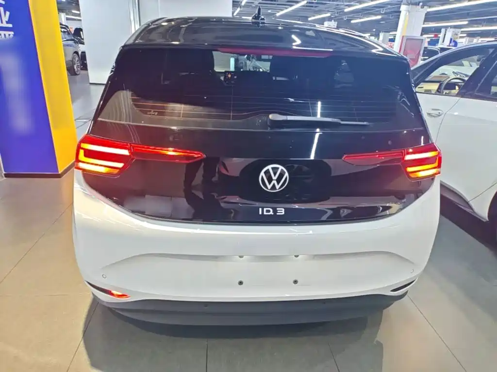 Volkswagen ID.3 — миниатюра 6