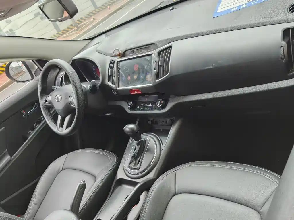 Kia Sportage — миниатюра 2
