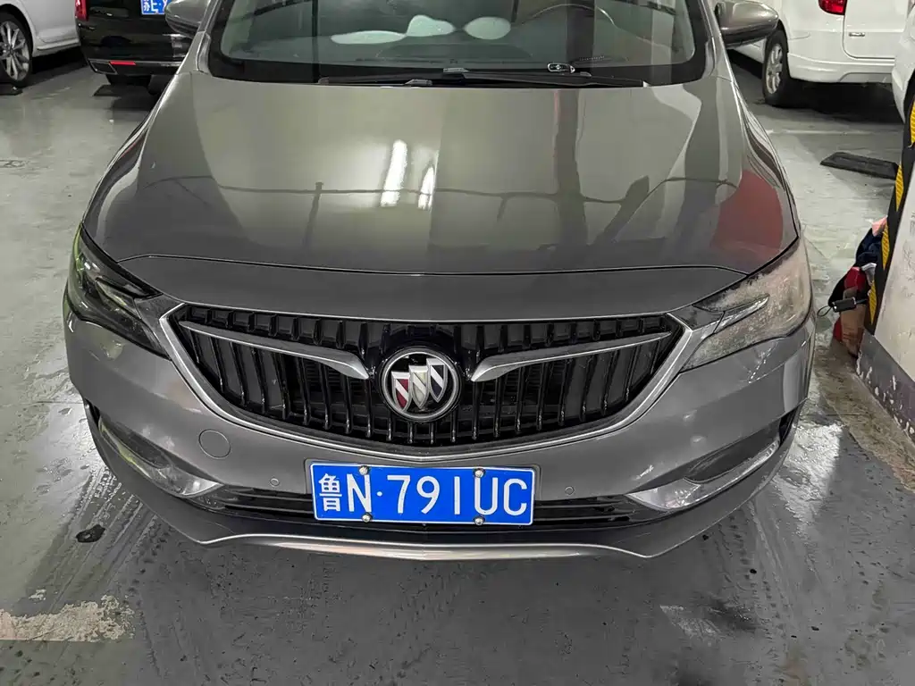 Buick GL6