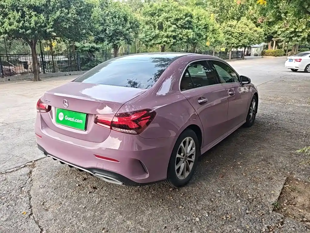 Mercedes-Benz A-Class — миниатюра 7