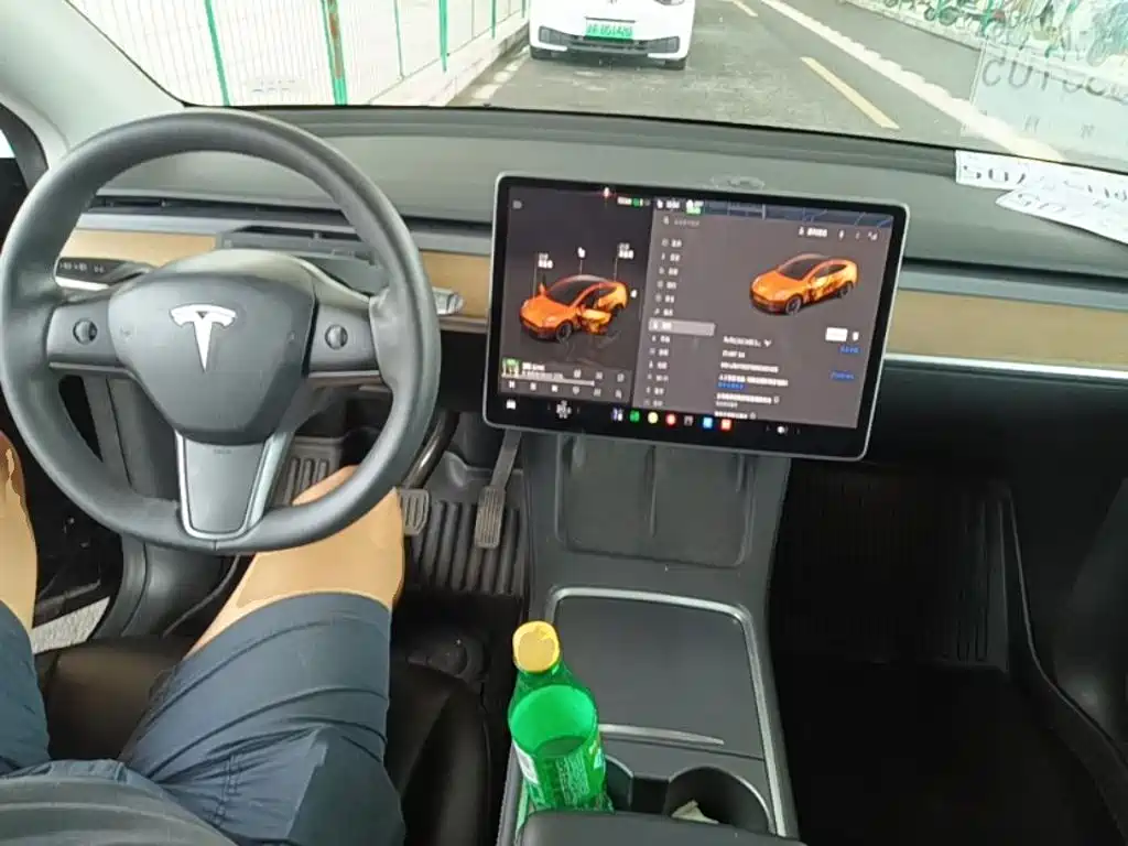 Tesla Model Y — фотографии объявления, Фото 11