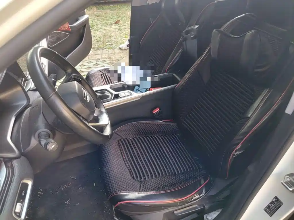 Geely Emgrand — миниатюра 13