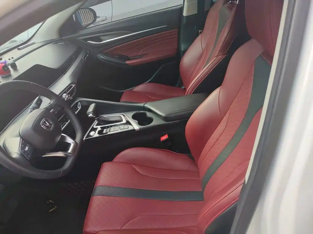 Changan Eado — миниатюра 16