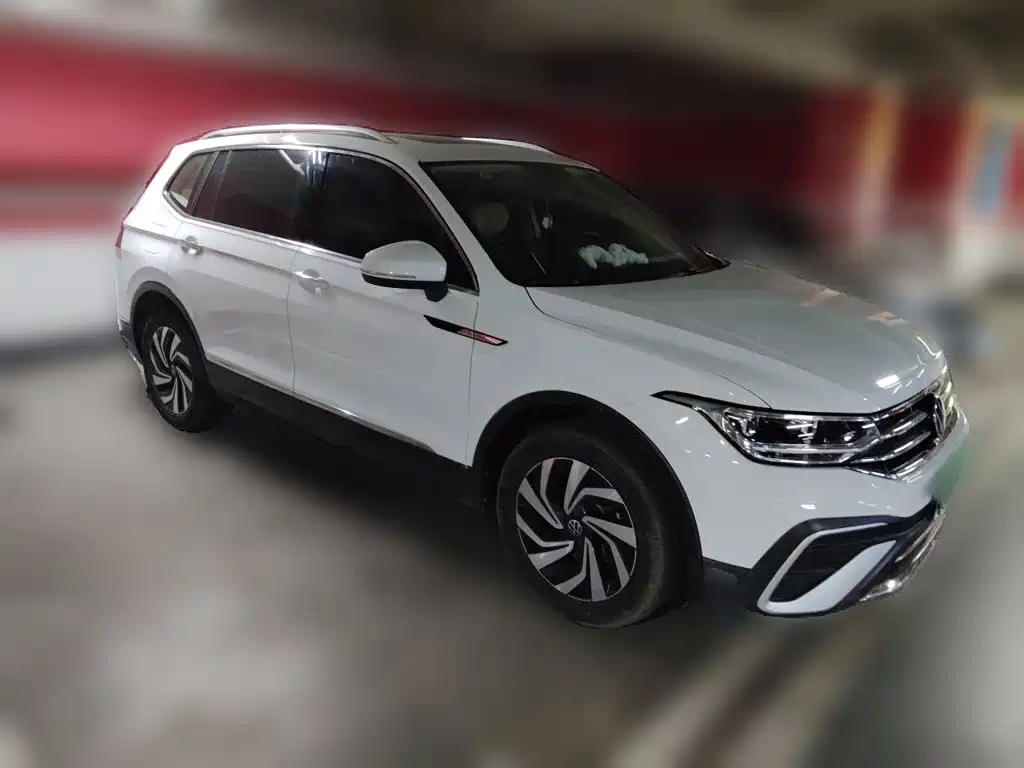 Volkswagen Tiguan L — миниатюра 3