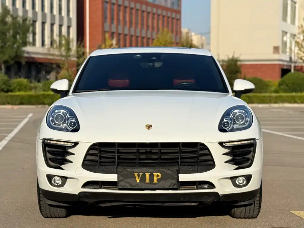Porsche Macan — миниатюра 2