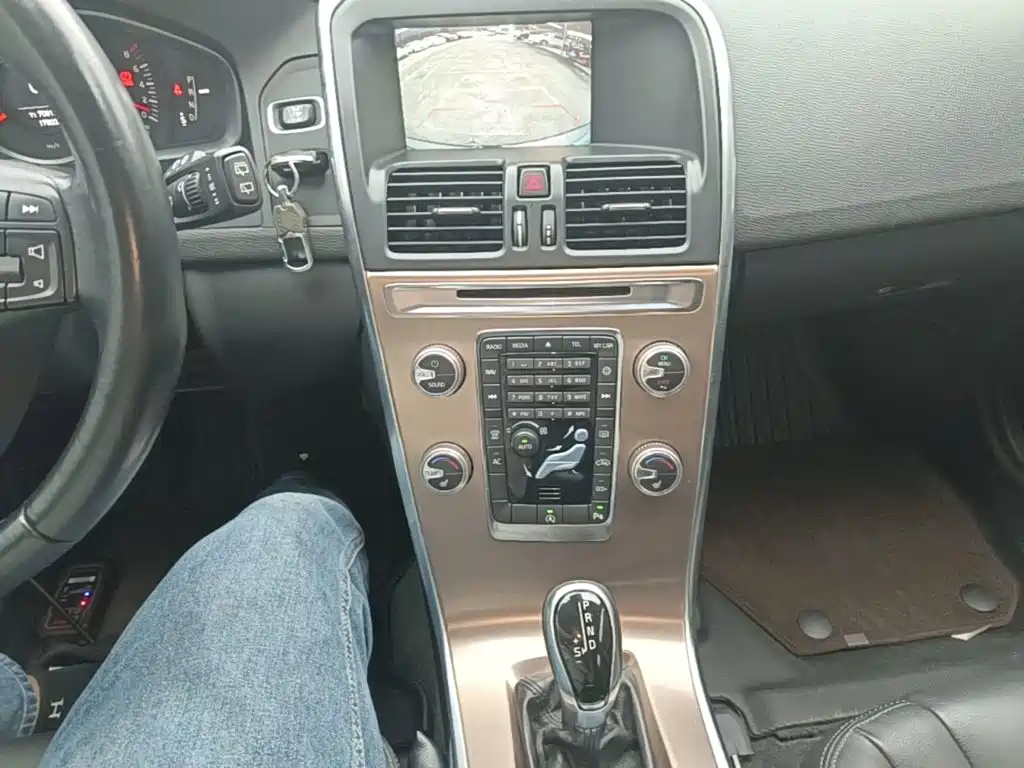 Volvo XC60 — миниатюра 14