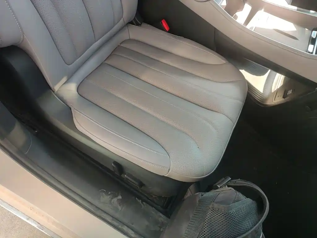 Roewe M7 DMH — миниатюра 25