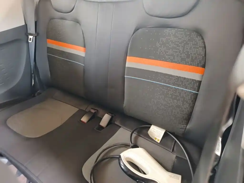 Wuling MINIEV — миниатюра 17