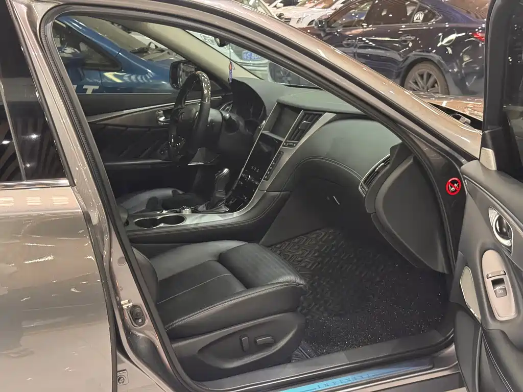 Infiniti Q50L — миниатюра 21