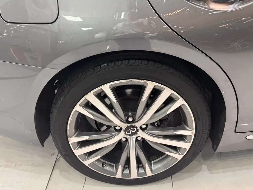 Infiniti Q50L — миниатюра 22