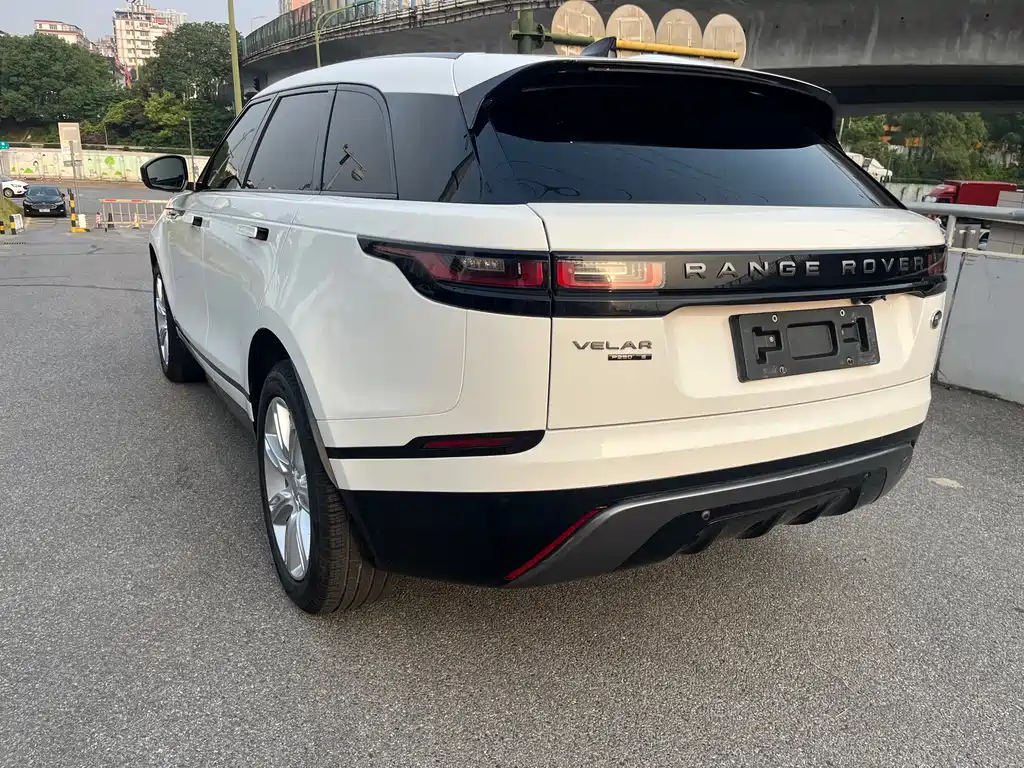 Land Rover Velar — миниатюра 13