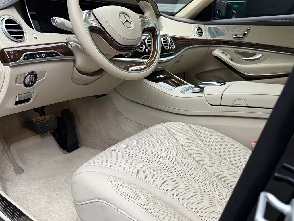 Mercedes-Benz S-Class — миниатюра 6