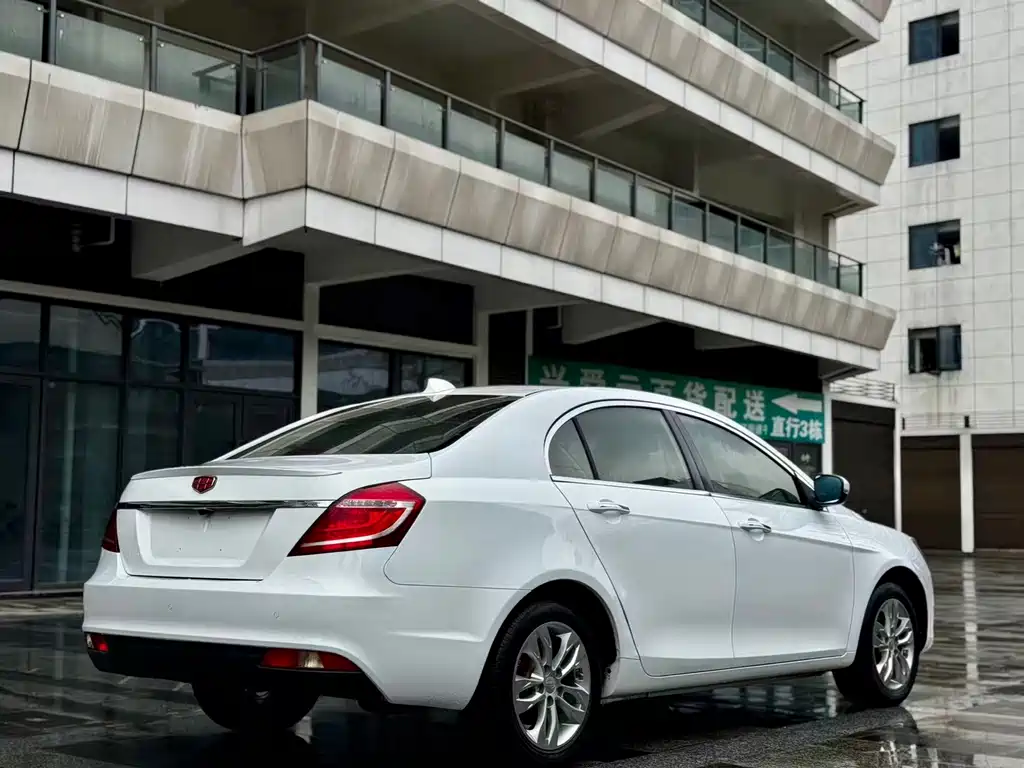 Geely Emgrand — миниатюра 8