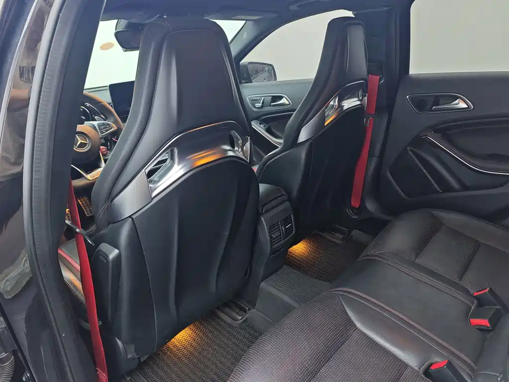 Mercedes-Benz A-Class AMG (Import) — миниатюра 12