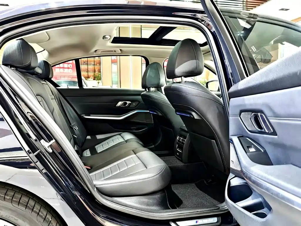 BMW 3 Series — миниатюра 7