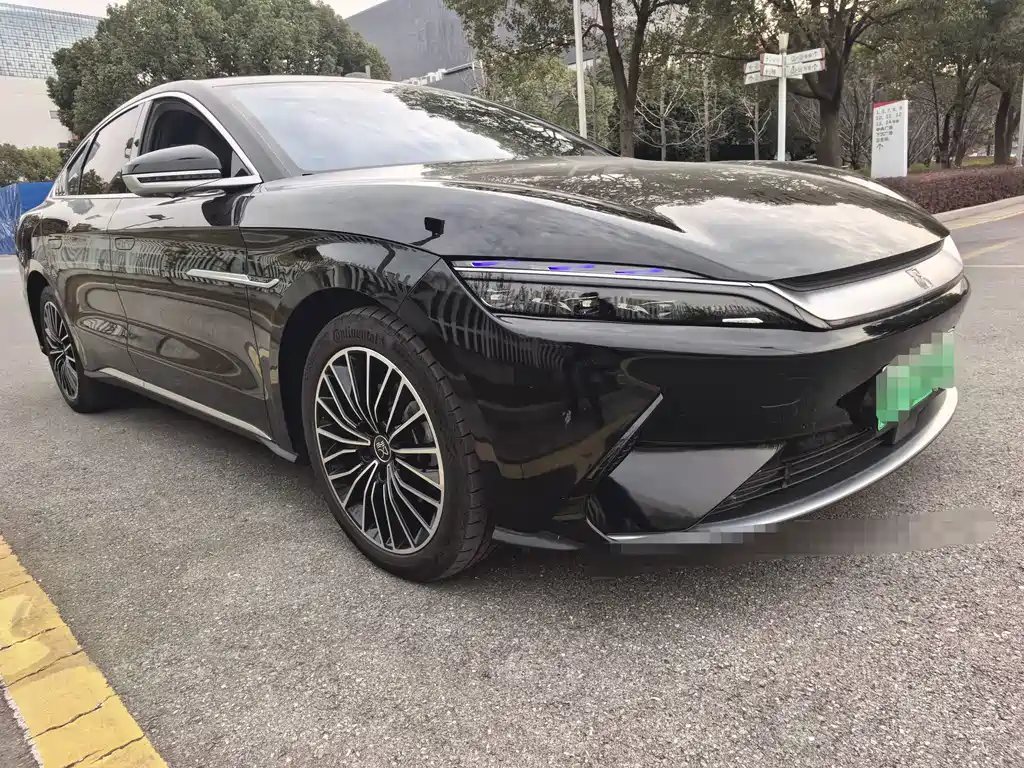 BYD Han — миниатюра 3