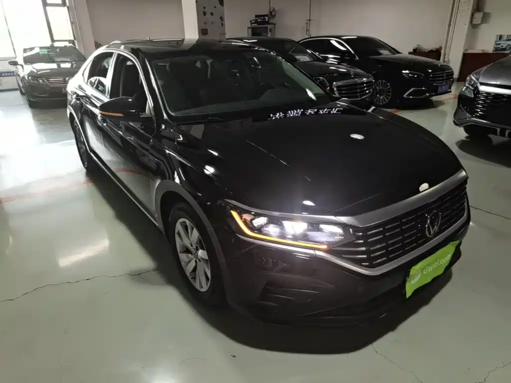 Volkswagen Passat — миниатюра 4