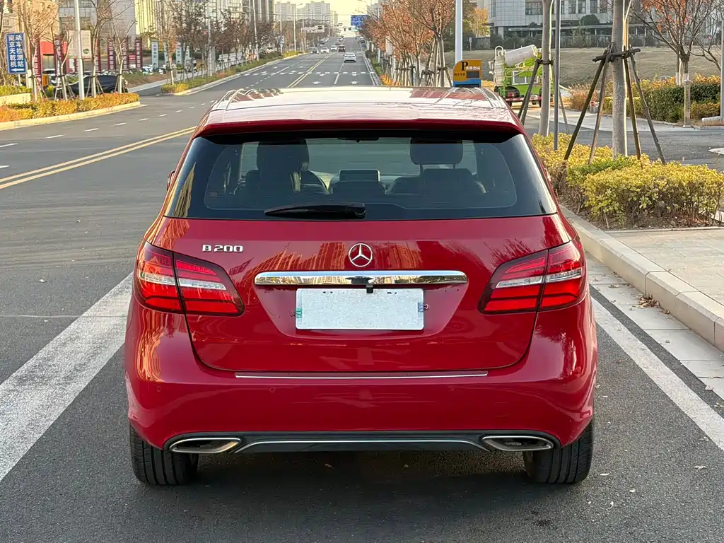 MERCEDES-BENZ B CLASS