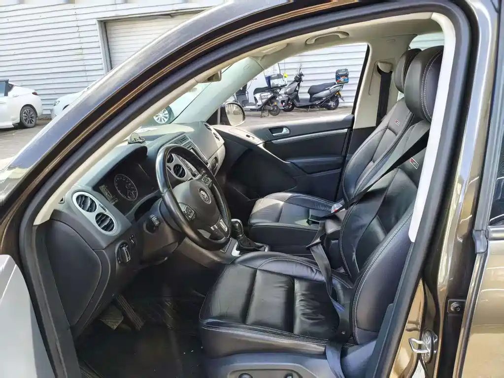 Volkswagen Tiguan — миниатюра 4