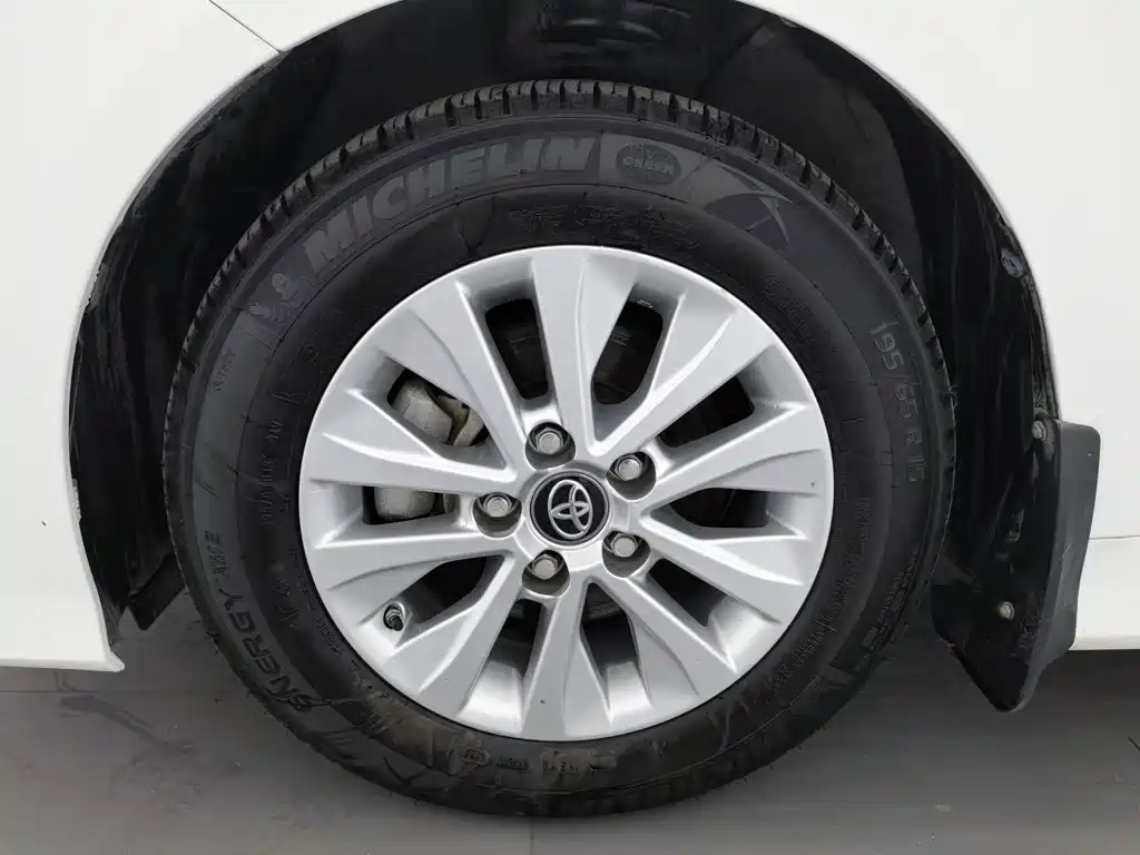 Toyota Corolla — миниатюра 17