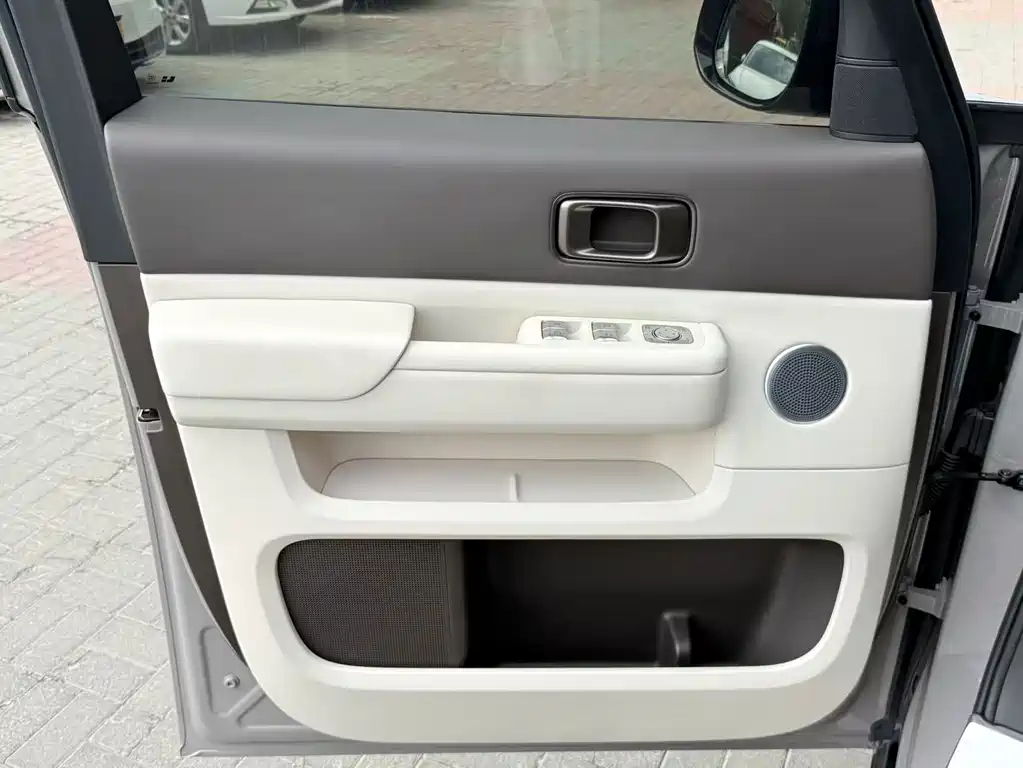 Li Auto Li MEGA — миниатюра 7