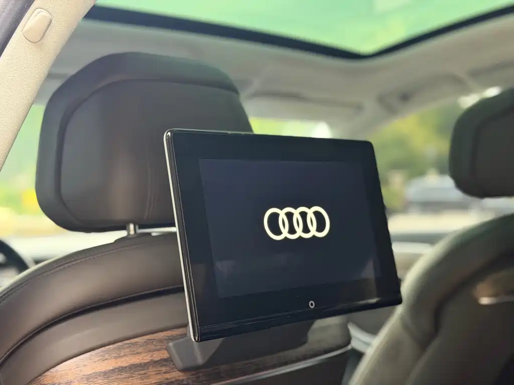 Audi A8 — миниатюра 15