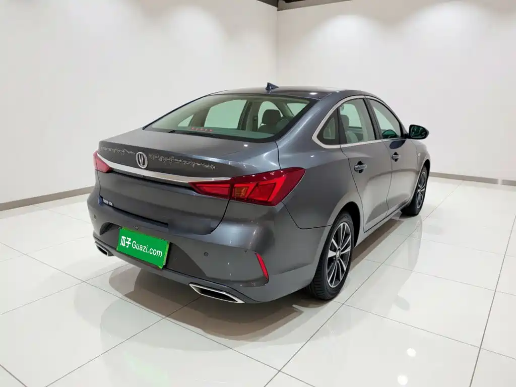 Changan Eado — миниатюра 6