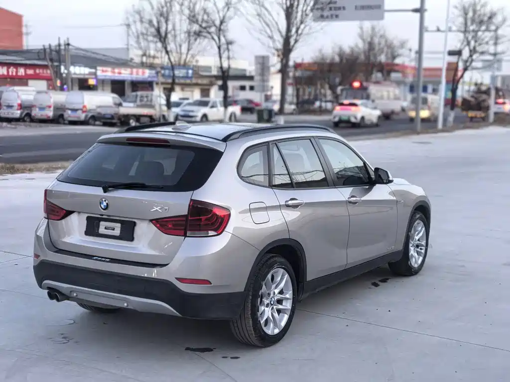 BMW X1 — миниатюра 6