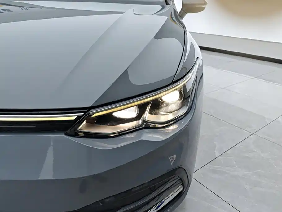 Volkswagen Golf — миниатюра 5