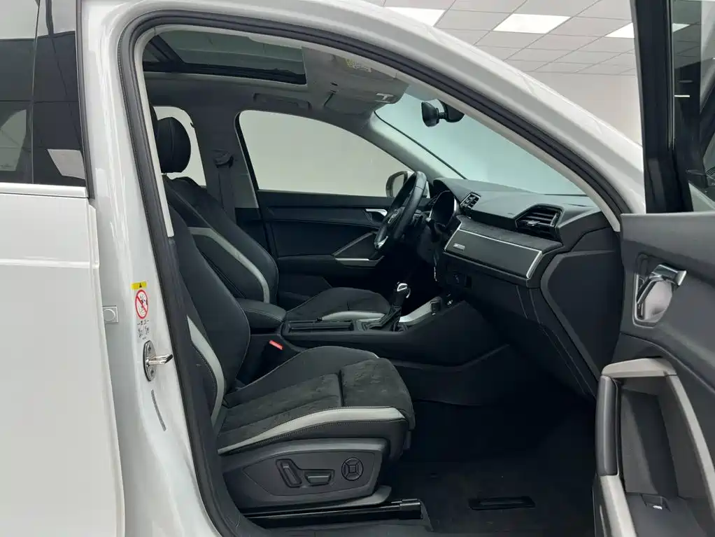 Audi Q3 — миниатюра 16