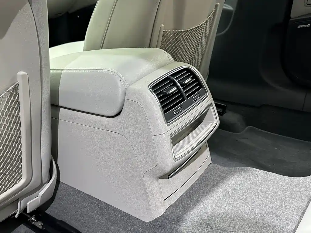 Audi A6L — миниатюра 19