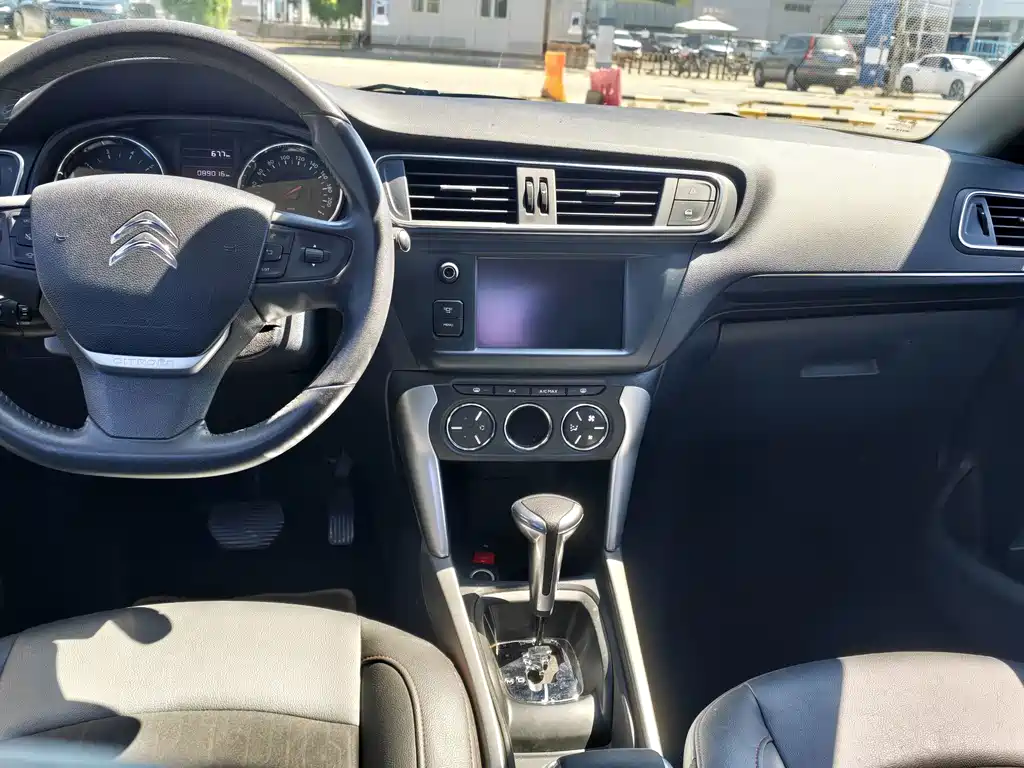 Citroen C3-XR — миниатюра 10