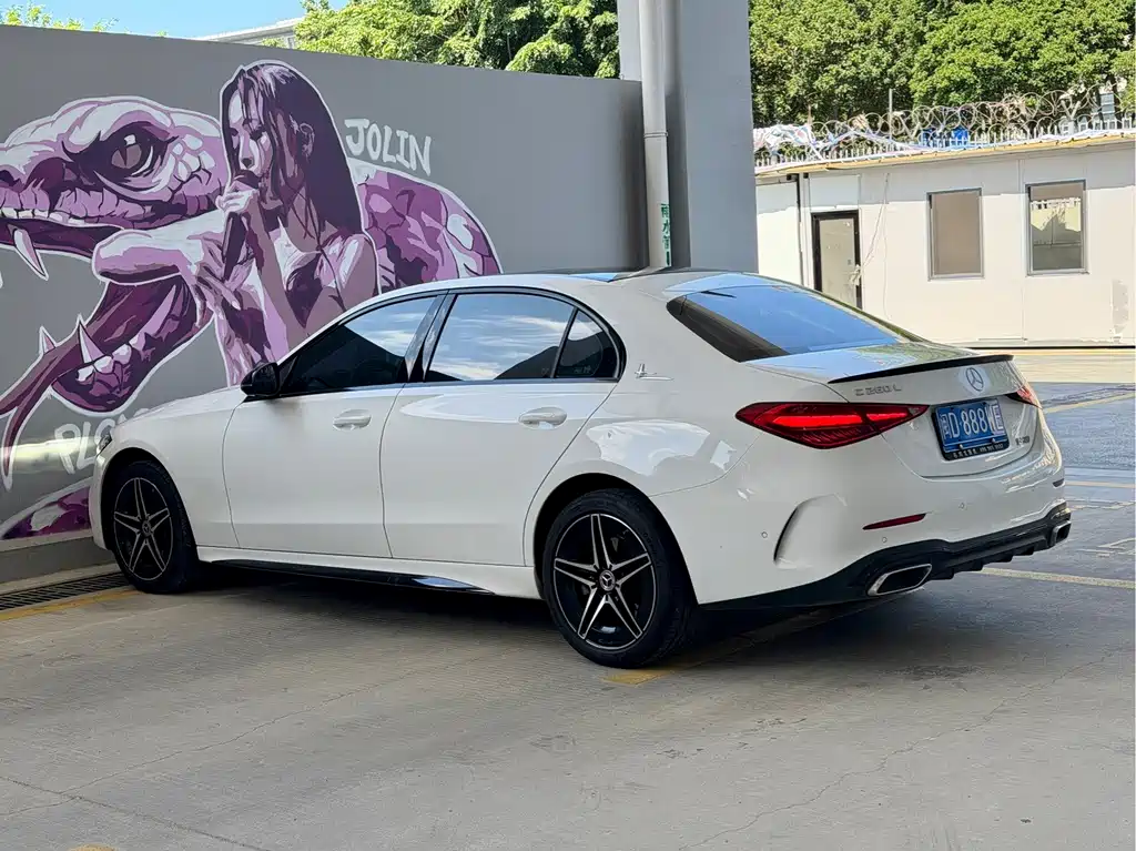 Mercedes-Benz C-Class — миниатюра 7