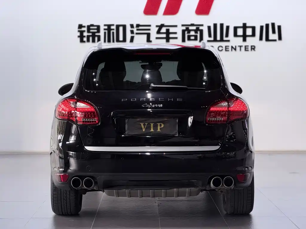 Porsche Cayenne — миниатюра 6