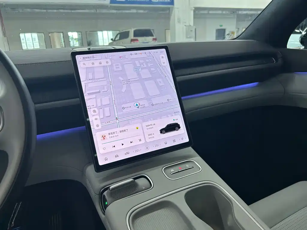 NIO ES6 — миниатюра 8