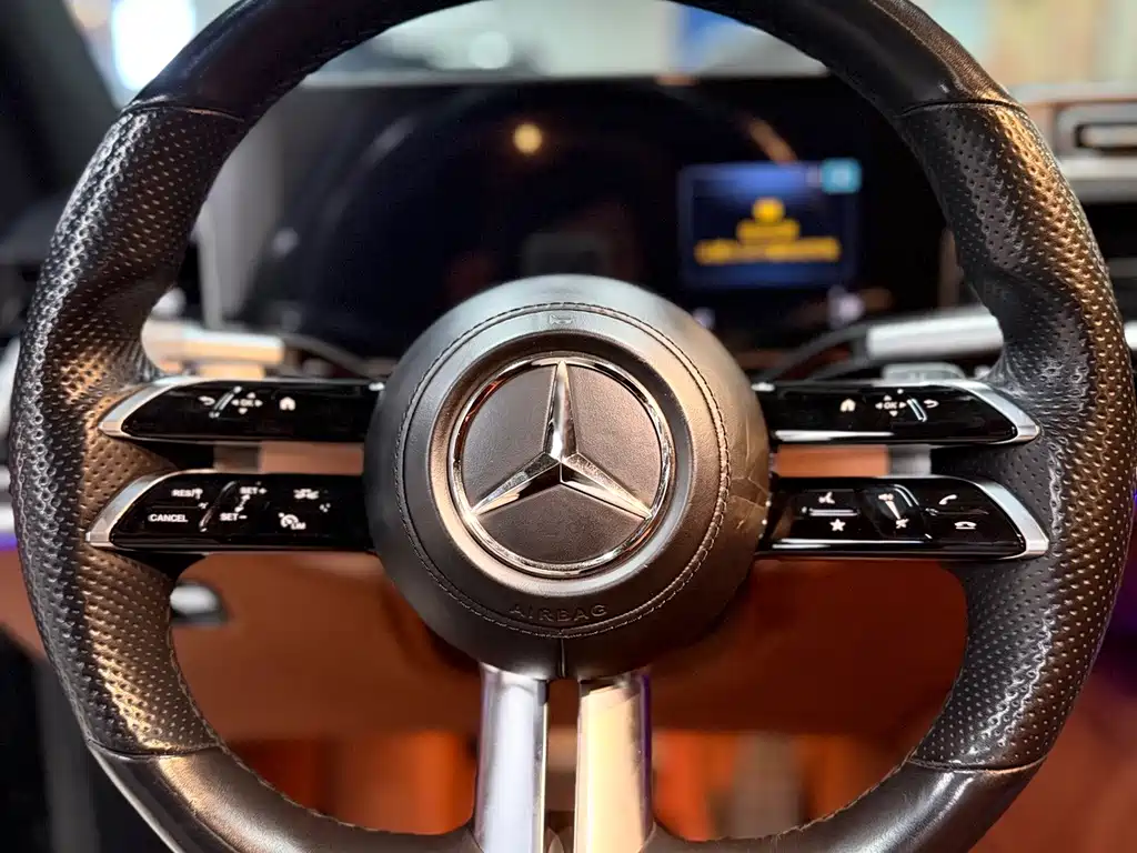 Mercedes-Benz S-Class — миниатюра 11